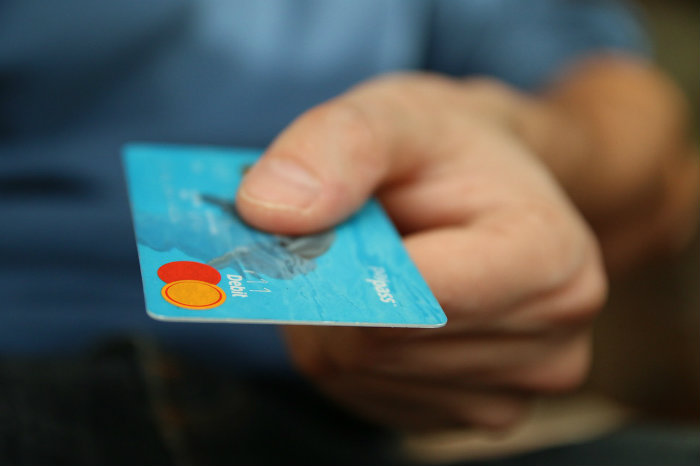 Aprovecha las promociones de tarjetas de crédito para conseguir pasajes baratos